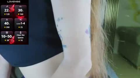 Snapshot of valeriaa_s chatting on July 25, 2026, 12:03 pm valeriaa_s online show from July 25, 2026, 12:03 pm