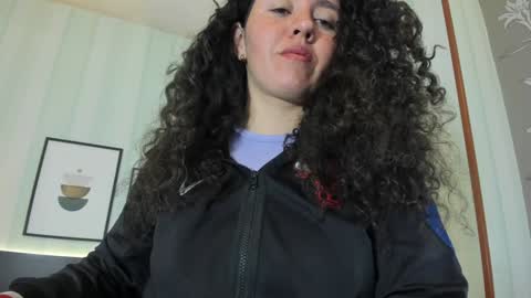 Valeria online show from February 7, 2025, 1:01 pm