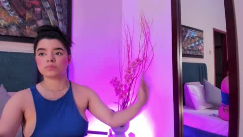 Snapshot of valeriablythe chatting on February 17, 2026, 11:40 am ValeriaBlythe online show from February 17, 2026, 11:40 am