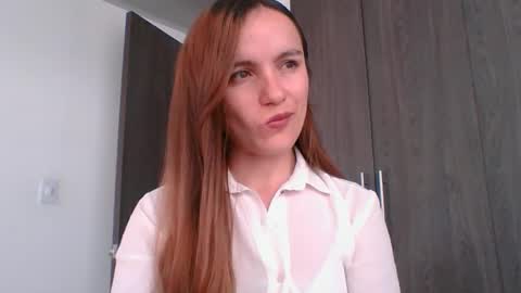 valeriafrannco online show from February 16, 2026, 8:49 pm