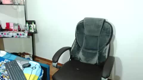 Snapshot of valeriahotye chatting on February 19, 2025, 10:53 pm ValeriaHotye online show from February 19, 2025, 10:53 pm