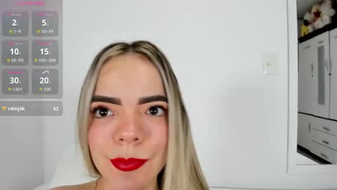 Snapshot of valerialoren chatting on October 1, 2025, 3:34 am valerialoren online show from October 1, 2025, 3:34 am