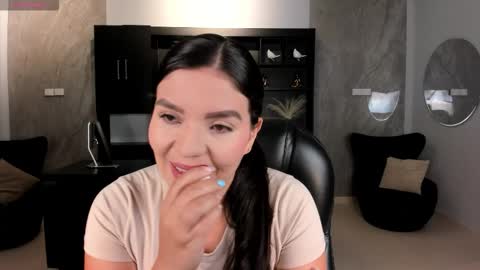 Valeria online show from October 26, 2025, 11:09 pm