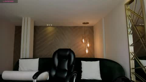 Valeria online show from April 7, 2026, 10:15 am