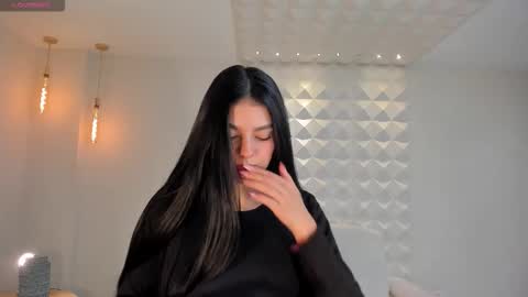 VALERIA ROSSI  online show from February 2, 2026, 12:04 pm