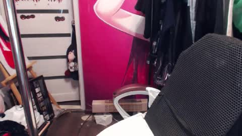 Snapshot of valeriaxkiss chatting on December 27, 2024, 7:14 pm ValeriaXKiss online show from December 27, 2024, 7:14 pm