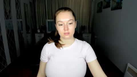 ValeriCherry online show from June 9, 2026, 12:17 pm