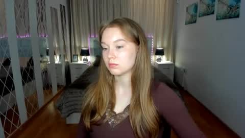 ValeriCherry online show from June 18, 2026, 2:32 pm