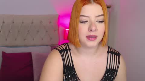 Valeriee online show from December 20, 2024, 9:32 am