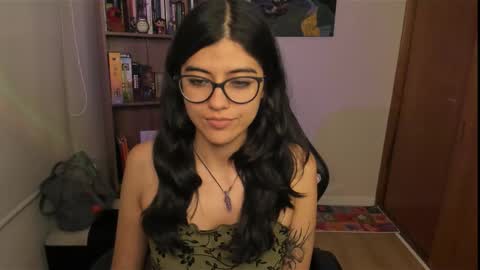 Val  online show from February 3, 2026, 2:53 am