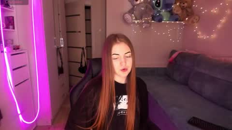 Lera online show from March 12, 2026, 11:27 am