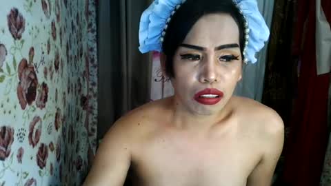 valerie_sensual online show from July 20, 2026, 3:43 am