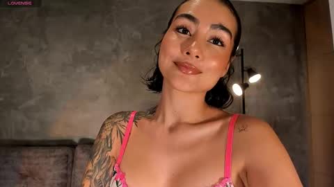  call me Val  online show from November 24, 2025, 2:55 am