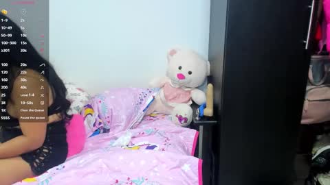 Valerie online show from October 10, 2025, 1:26 am