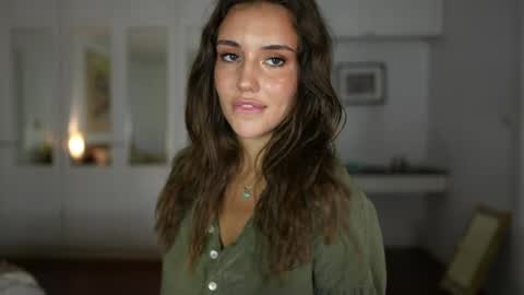 Snapshot of valerieh chatting on October 21, 2025, 2:23 am Valerie online show from October 21, 2025, 2:23 am