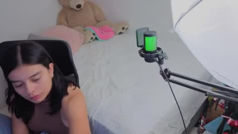 Snapshot of valerihouse_ chatting on July 26, 2026, 1:47 am valerihouse_ online show from July 26, 2026, 1:47 am