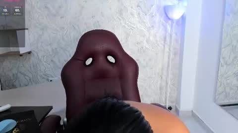 Snapshot of valeriia_moon chatting on June 14, 2026, 2:24 am Valeria GomezGMT-5 2200-0600 online show from June 14, 2026, 2:24 am