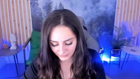 Valerie online show from December 2, 2025, 2:12 pm