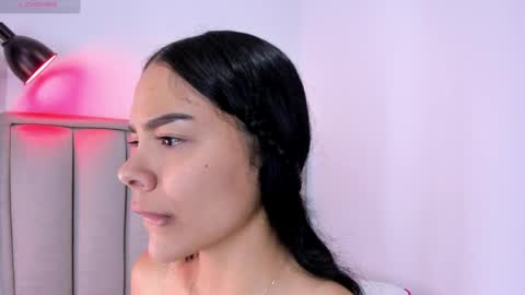 Cris  online show from March 27, 2026, 3:01 am