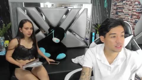 Snapshot of valery_and_dani chatting on January 23, 2025, 10:32 am valery_and_dani online show from January 23, 2025, 10:32 am