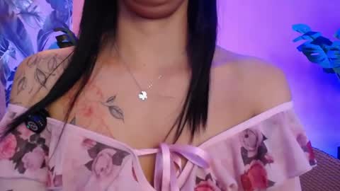 Snapshot of valery_blush chatting on April 23, 2026, 4:24 am valery_blush online show from April 23, 2026, 4:24 am
