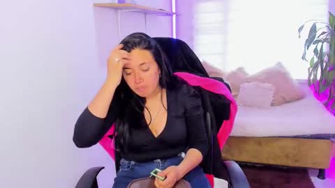 valery_bonnet1 online show from October 27, 2025, 7:07 pm