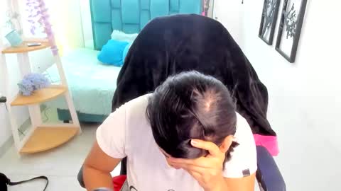 Snapshot of valery_bonneth chatting on February 25, 2026, 7:23 pm valery_bonneth online show from February 25, 2026, 7:23 pm