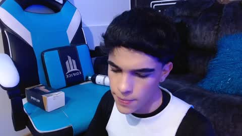 Thomy online show from January 4, 2025, 7:34 pm