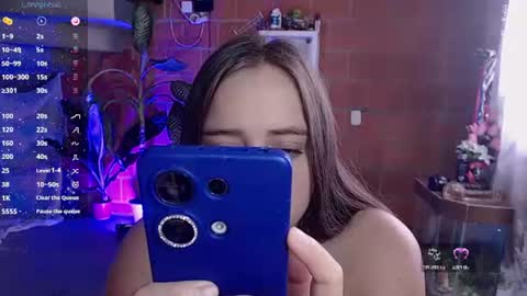 valery_moon24 online show from July 8, 2026, 6:34 pm