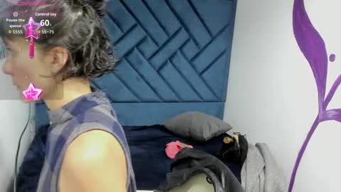 VALERY MORE online show from October 11, 2025, 12:15 pm