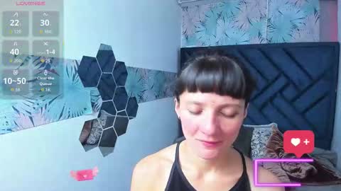 VALERY MORE online show from December 19, 2025, 12:23 pm