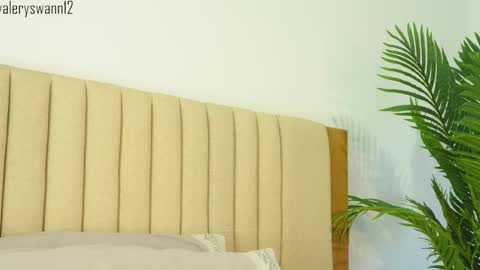 Valery swan1 online show from March 15, 2026, 7:03 am