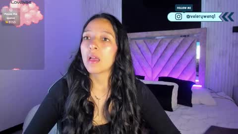 Snapshot of valery_wang chatting on December 16, 2025, 11:59 am Val online show from December 16, 2025, 11:59 am