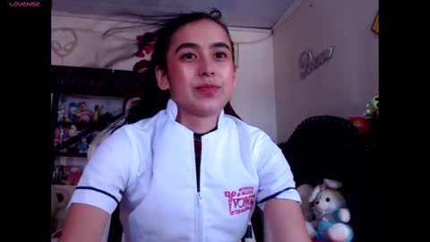 B V Naughty online show from November 4, 2025, 6:18 pm