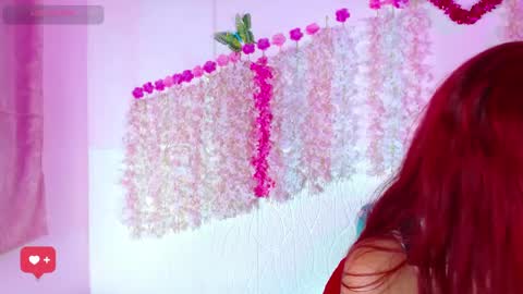 Snapshot of valeryblaze_ chatting on June 4, 2026, 7:20 pm Valery online show from June 4, 2026, 7:20 pm