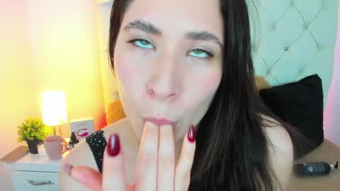 valery online show from December 21, 2024, 5:03 am