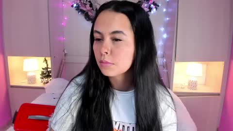 valerymeyerr online show from December 8, 2024, 4:04 am