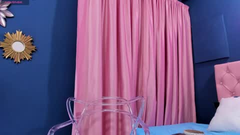 Snapshot of valerynbrown chatting on February 5, 2025, 9:50 pm valery online show from February 5, 2025, 9:50 pm