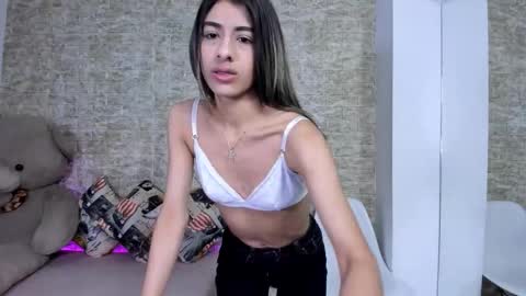 Valery Rivas online show from January 16, 2026, 12:42 pm