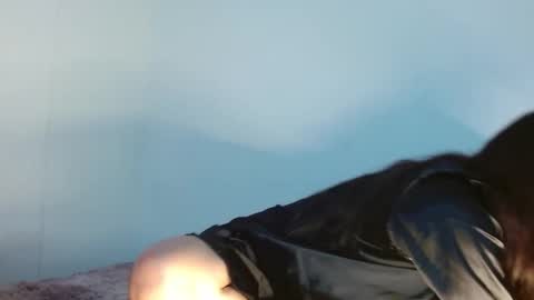 Val online show from February 11, 2025, 12:49 am
