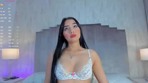 VALERY STONE  online show from September 11, 2025, 2:22 am