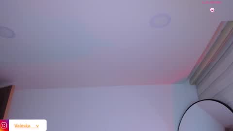 your loveee  online show from March 21, 2026, 8:19 am