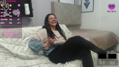 valevicious online show from March 4, 2025, 11:43 pm