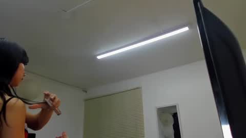 valey_nicole online show from July 12, 2026, 3:36 pm