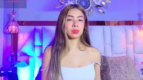 Snapshot of valeygomez chatting on July 1, 2026, 3:01 pm Valey online show from July 1, 2026, 3:01 pm