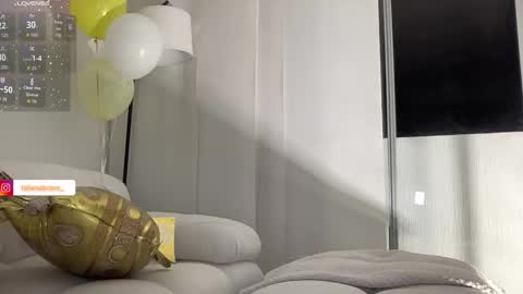 VALIENTE  online show from November 7, 2025, 3:50 am