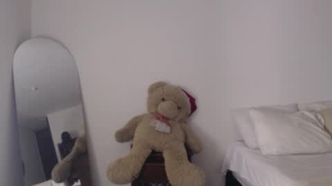 VALIENTE  online show from March 5, 2026, 12:39 am