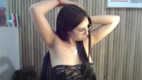 Snapshot of valk_diaz chatting on May 7, 2026, 5:57 am Valk online show from May 7, 2026, 5:57 am