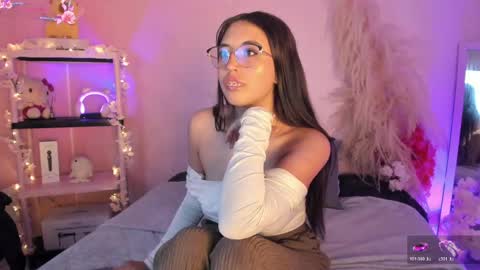 Snapshot of valk_diaz chatting on May 12, 2026, 6:21 am Valk online show from May 12, 2026, 6:21 am