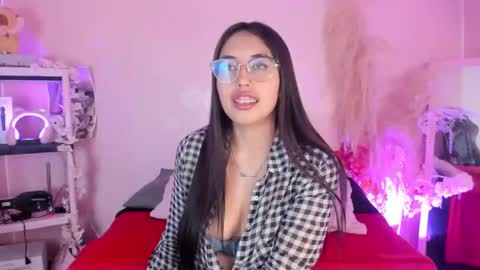 Snapshot of valk_diaz chatting on May 21, 2026, 5:25 am Valk online show from May 21, 2026, 5:25 am